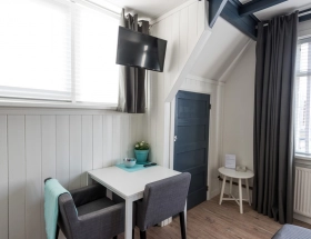  Knusse studio met douche